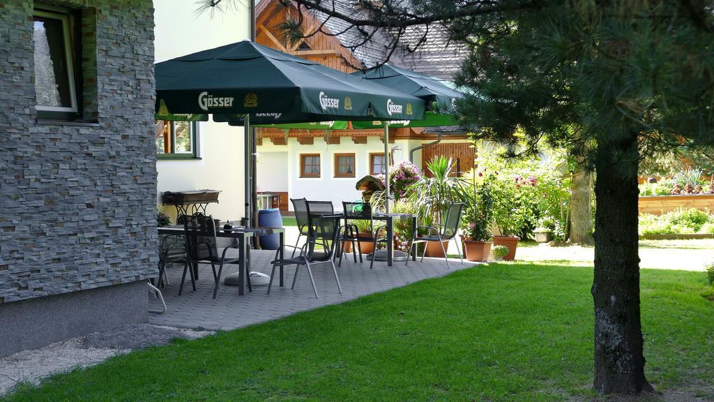 Gasthof Zur Gams Donnersbachwald Buitenkant foto